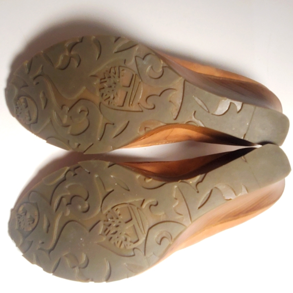 TIMBERLAND Tan Open-toe Stacked Wedge Heels Rubber Sole Leather Upper 7M - NWT - Picture 12 of 16